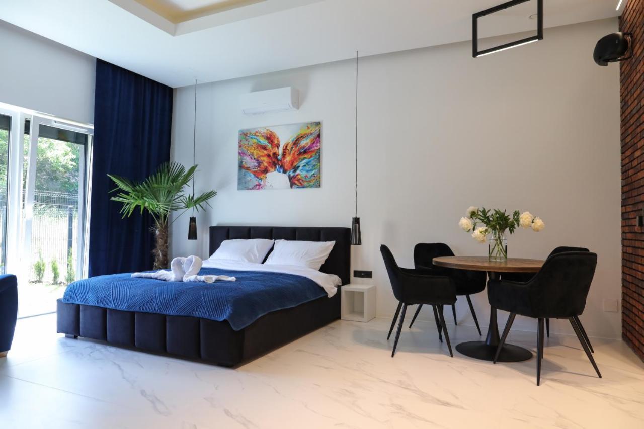 Apartament Ksiezycowy Z Jacuzzi Nowy Sącz Exteriör bild
